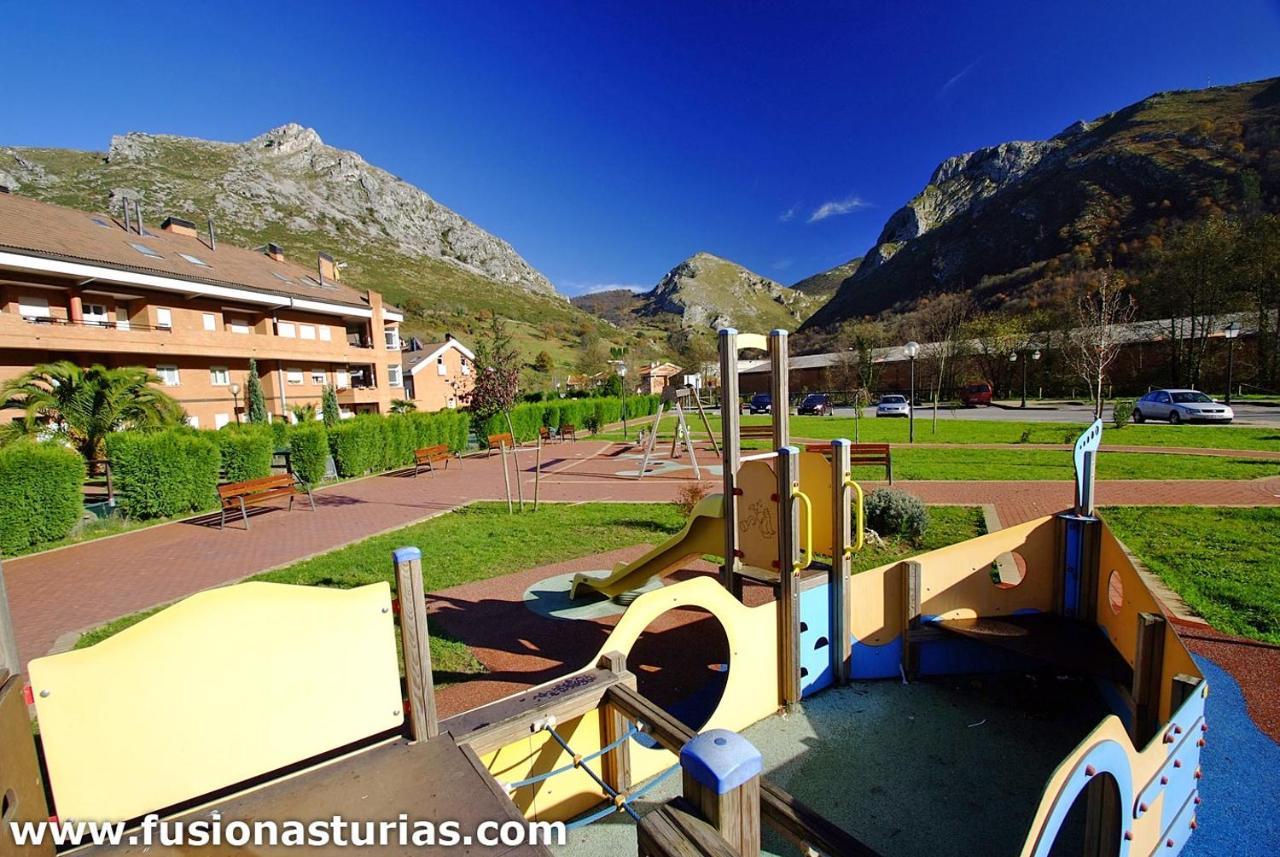 Angliru 1 Suite Santa Eulalia de Morcin Buitenkant foto